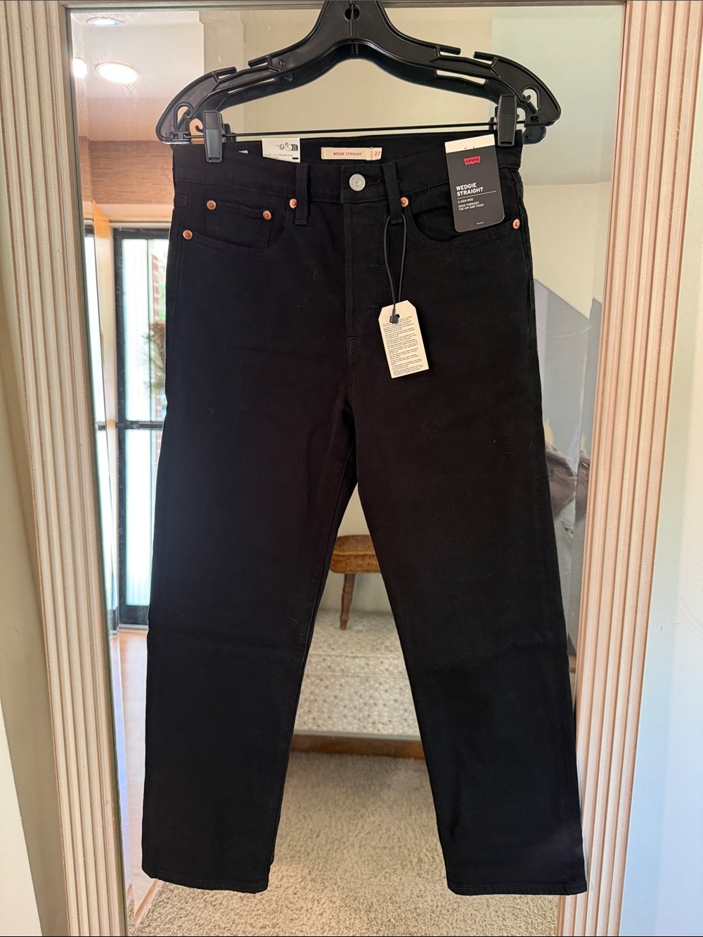 Levi's Black Straight Crop Jeans